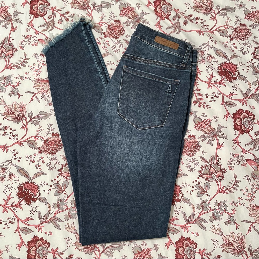 NWOT Articles of Society Suzy Dark Wash Fray Hem Ankle Crop Skinny Jeans Size 25 - Picture 2 of 9